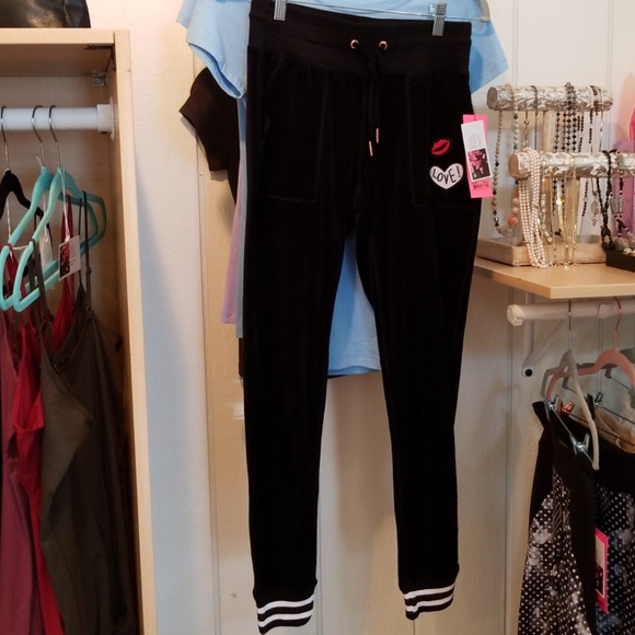 Betsey Johnson velour pants - Picture 2 of 7